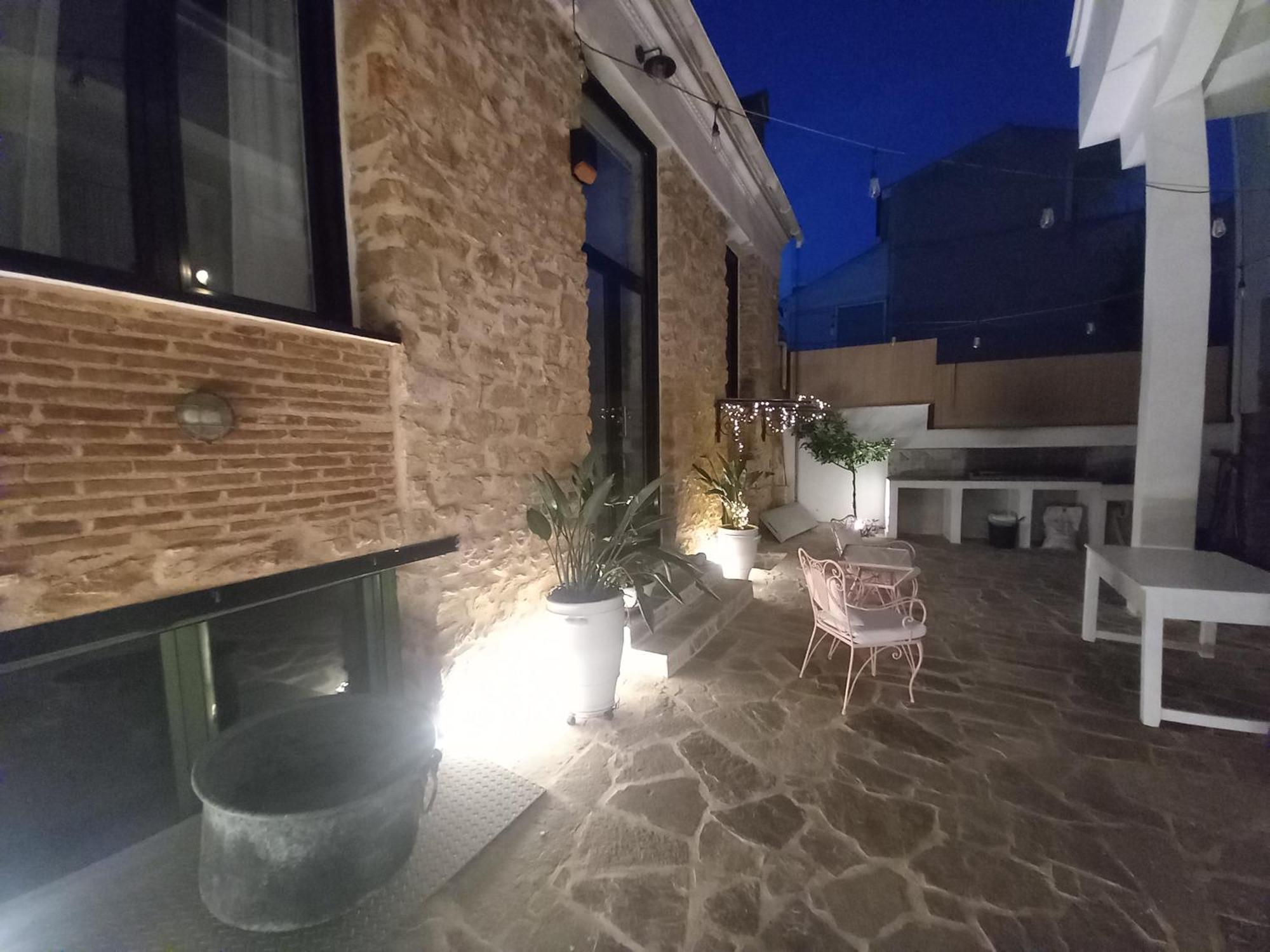 Stoa House Airport Apartman Koropí Kültér fotó