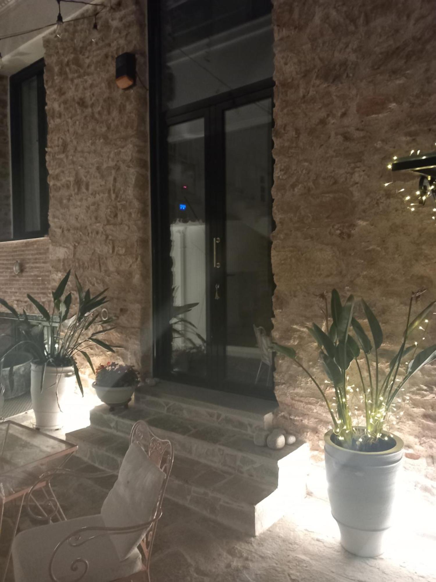 Stoa House Airport Apartman Koropí Kültér fotó