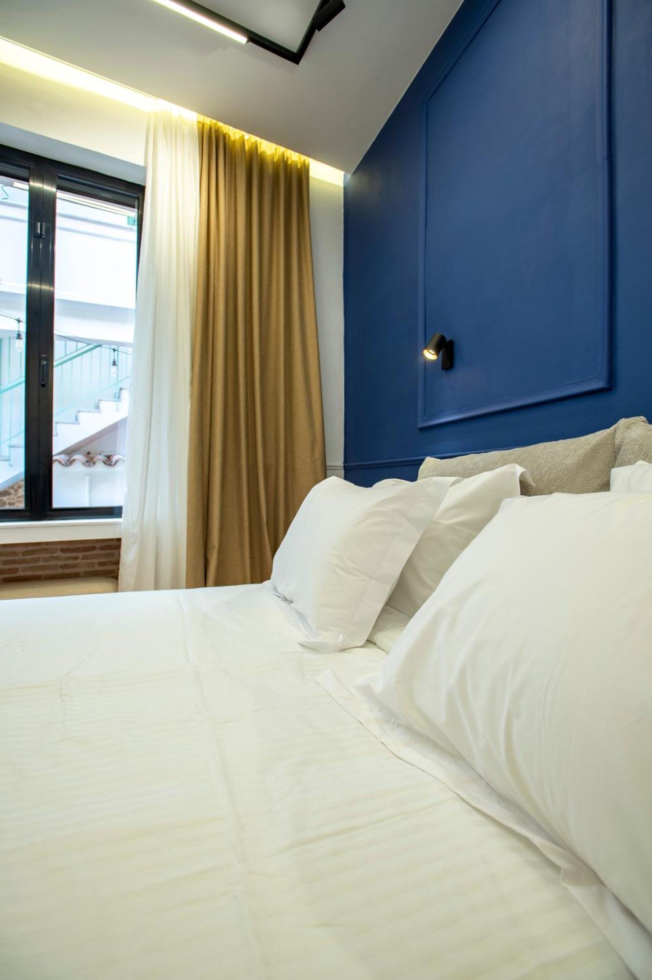 Stoa House Airport Apartman Koropí Kültér fotó