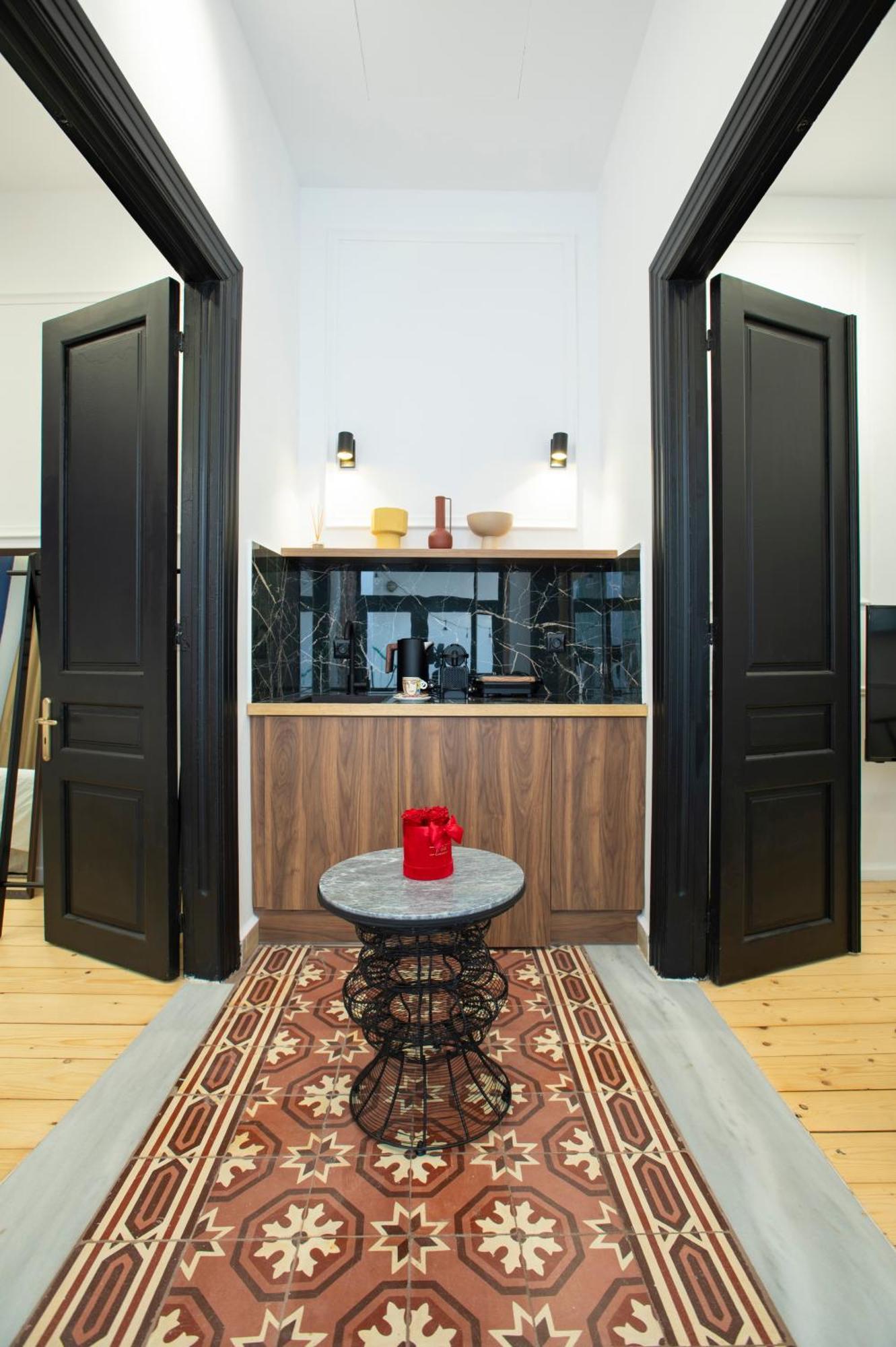 Stoa House Airport Apartman Koropí Kültér fotó